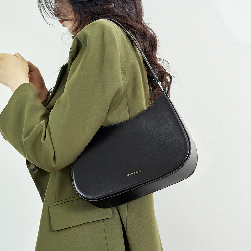 Women's Leather Shoulder Bag with Magnetic Closure - Image 2