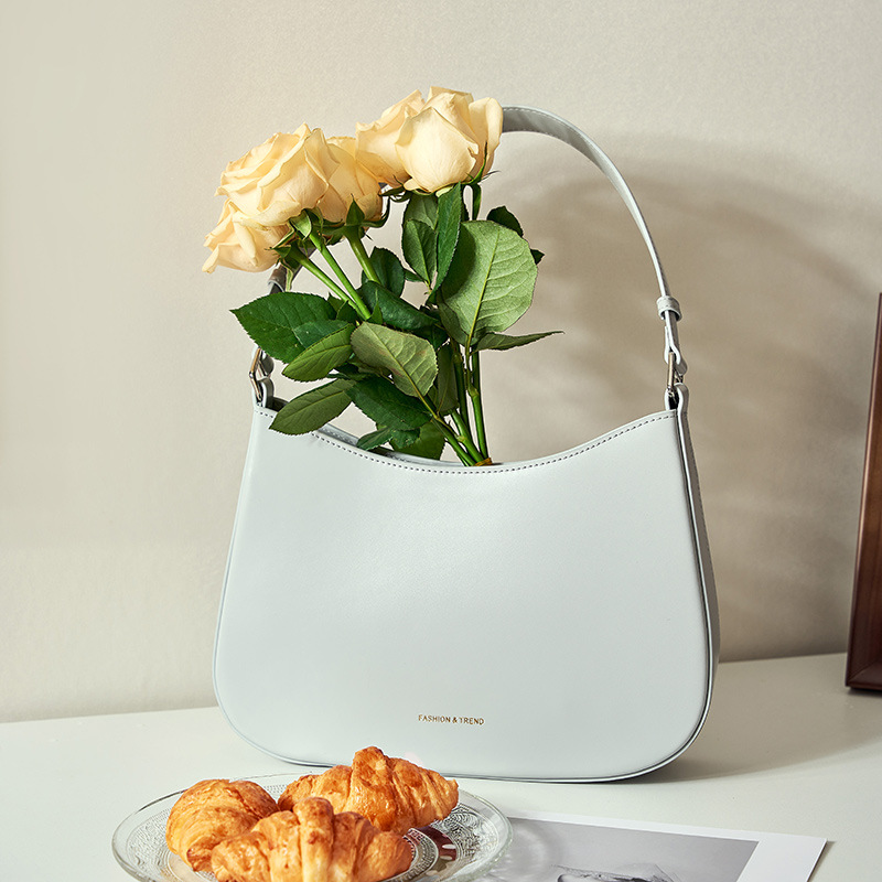 Women's Leather Shoulder Bag with Magnetic Closure - Image 5