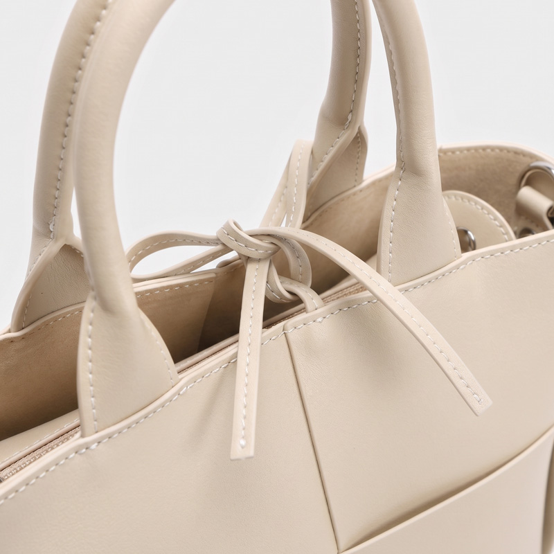 Women's Woven Crossbody Shoulder Tote Bags in Genuine Leather - Image 7